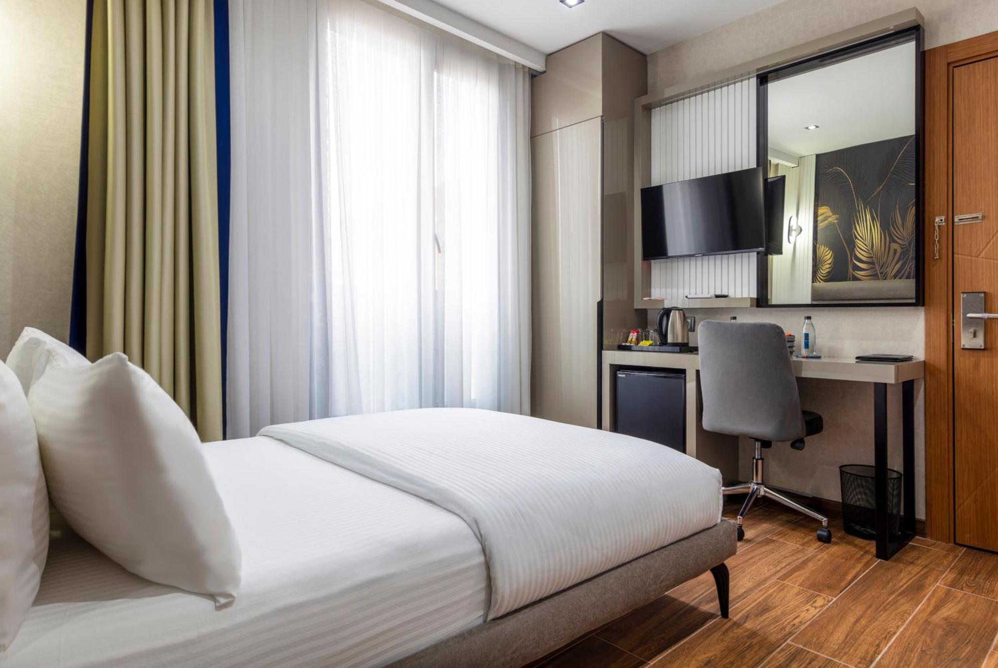 Dem Premium Hotel - Round Trip Airport Service - Istanbul International Airport Arnavutkoy Exterior foto